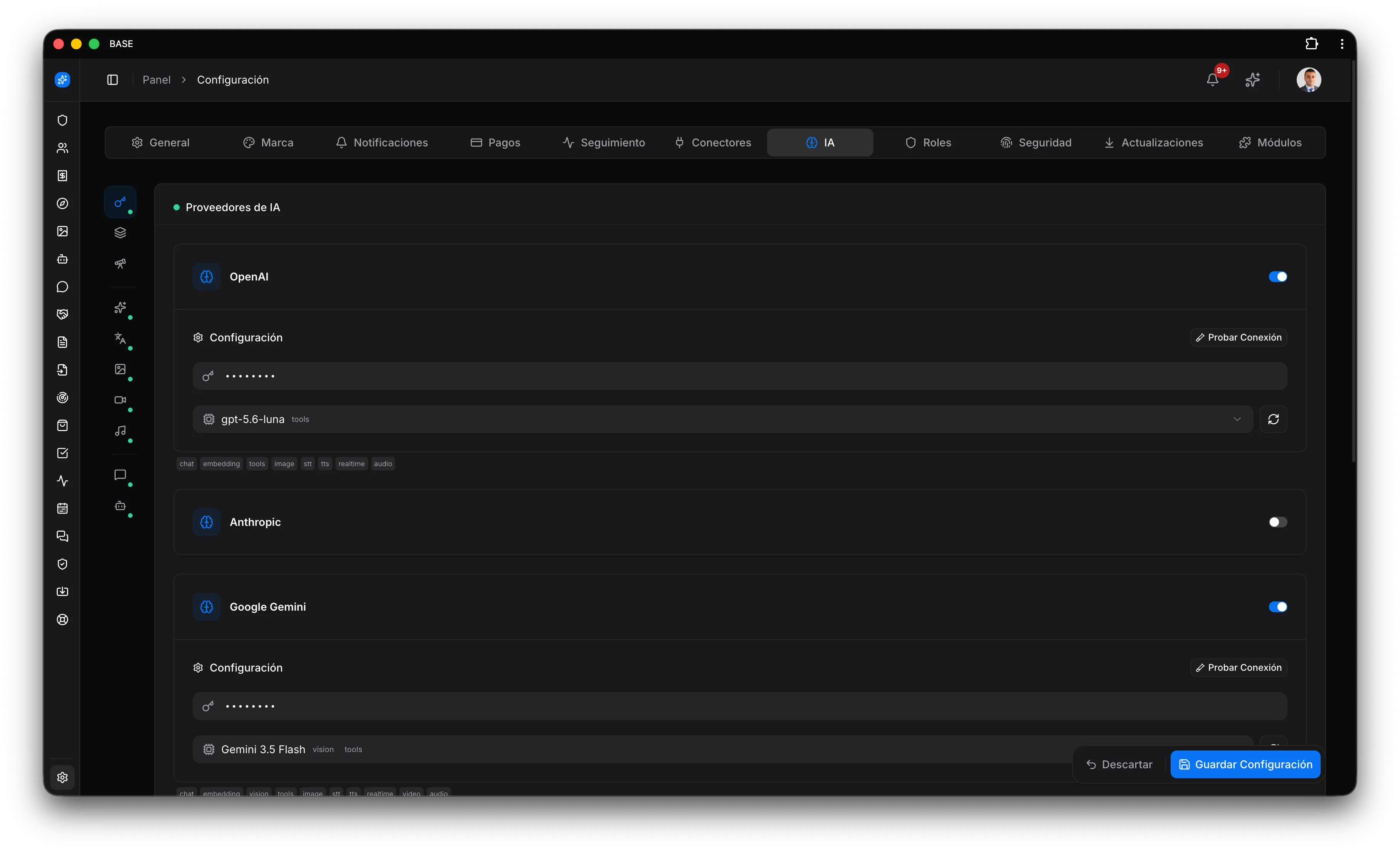 Configuración de proveedores y modelos de inteligencia artificial en BASE.